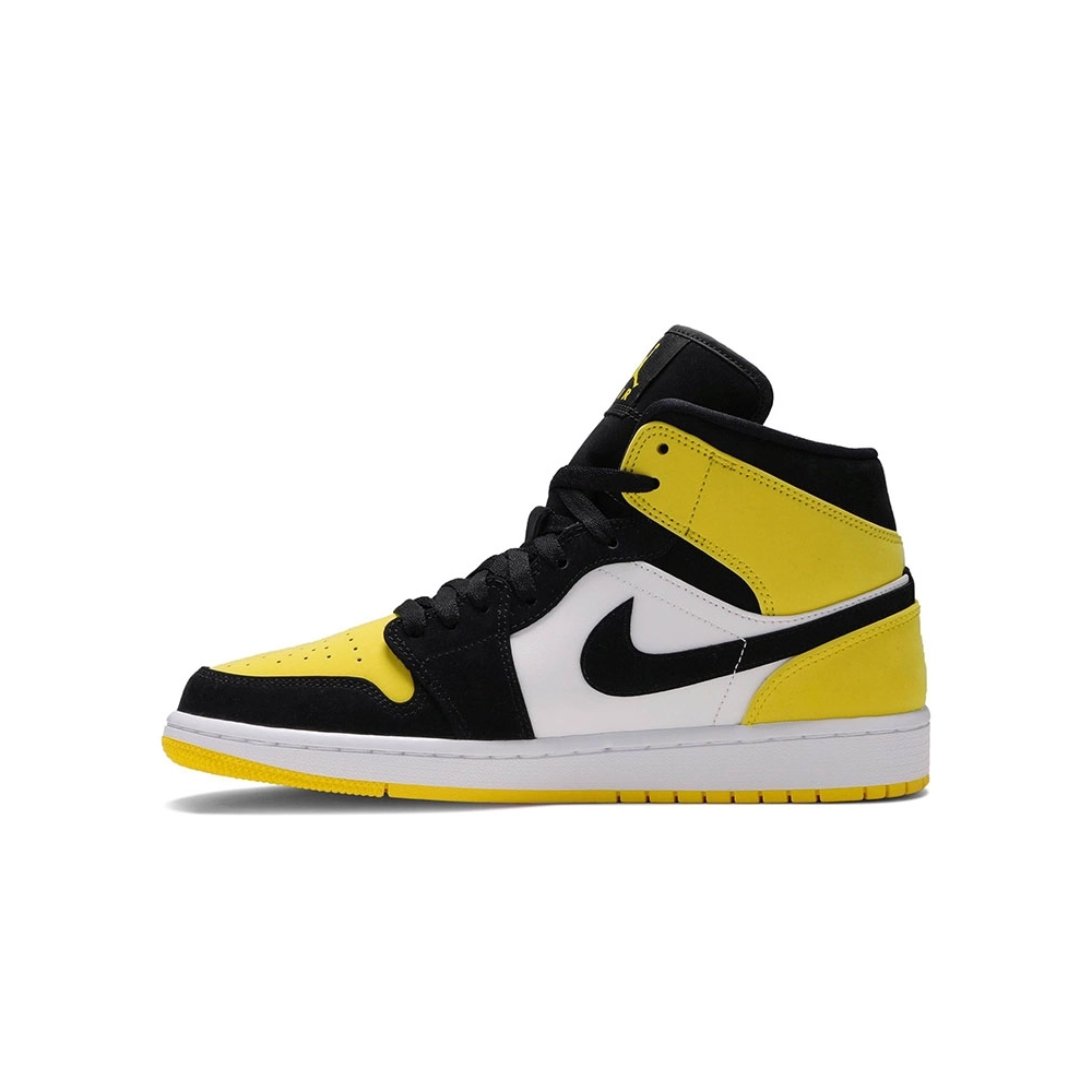 AIR JORDAN 1 MID SE YELLOW TOE 852542 071,AIR JORDAN 1 MID,Air Jordan