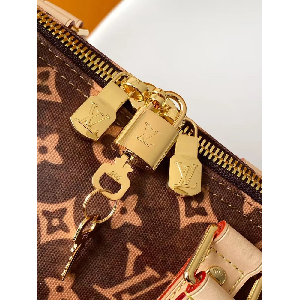 Louis Vuitton Keepall Bandouli¨¨re 50 Travel Bags M15042 50X29X23cm