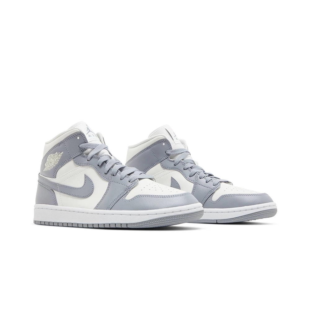 AIR JORDAN 1 MID STEALTH BQ6472 115,AIR JORDAN 1 MID,Air Jordan