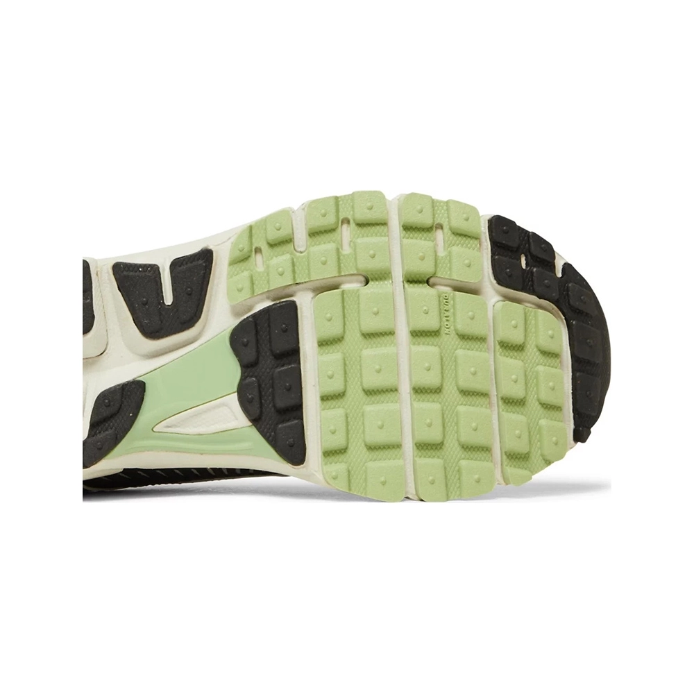 Air Zoom Vomero 5 Cobblestone,NIKE ZOOM,NIKE SHOES Reps
