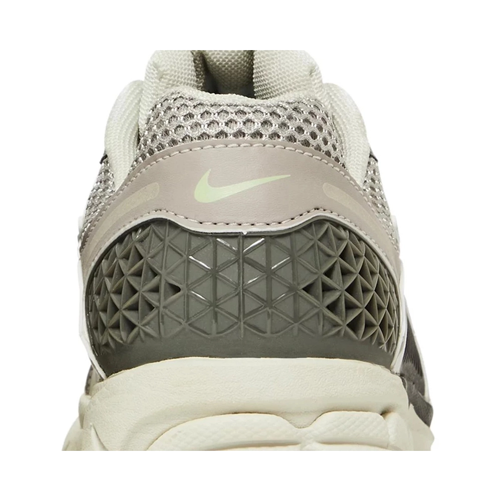 Air Zoom Vomero 5 Cobblestone,NIKE ZOOM,NIKE SHOES Reps