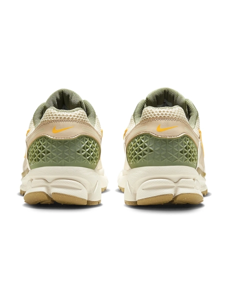 Air Zoom Vomero 5 Pale Ivory Oil Green,NIKE ZOOM,NIKE SHOES Reps