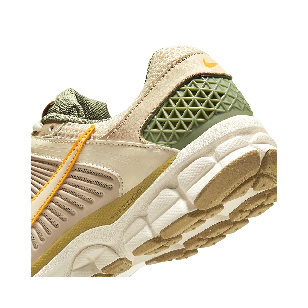 Air Zoom Vomero 5 Pale Ivory Oil Green,NIKE ZOOM,NIKE SHOES Reps