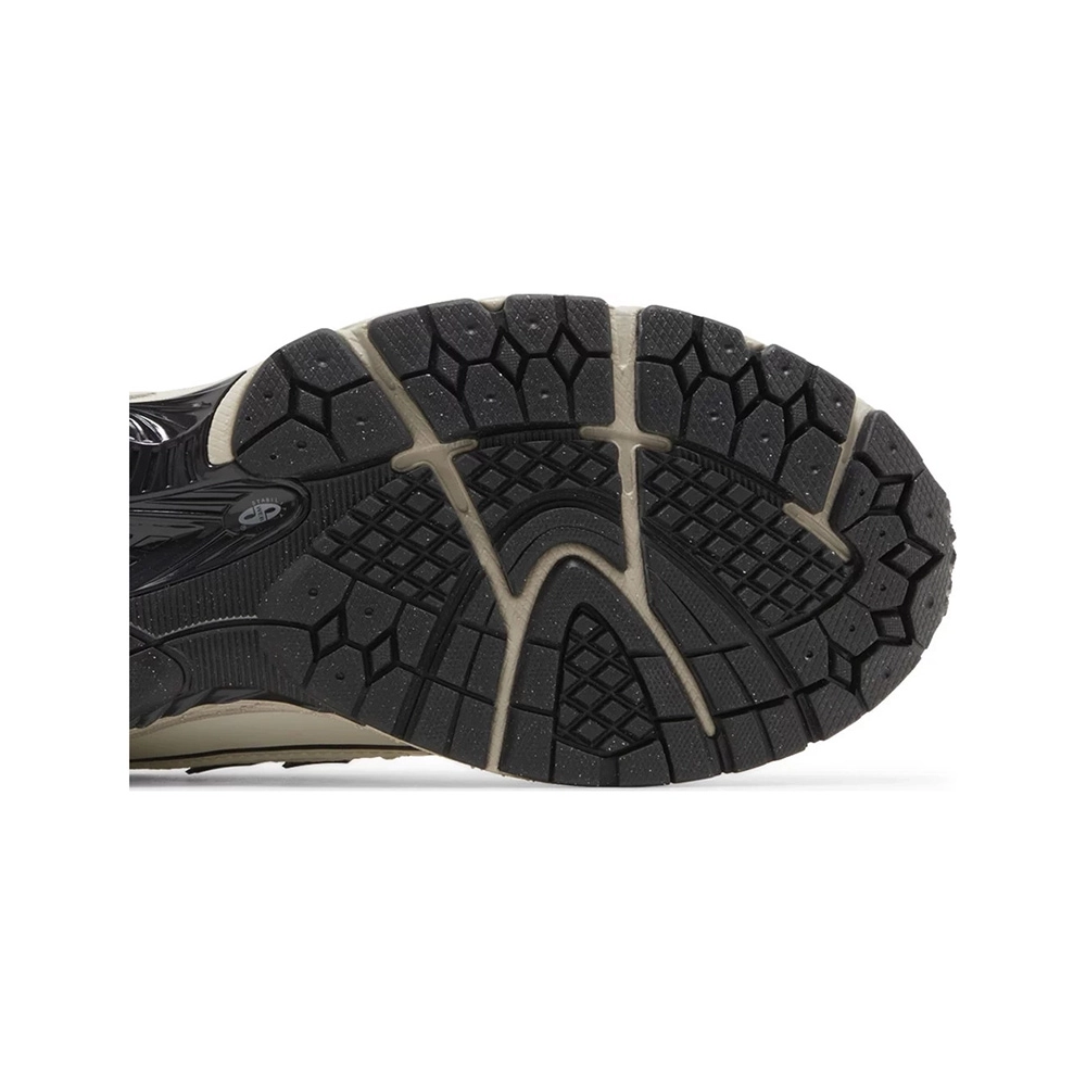 New Balance GANNI x 1906R Egret,New Balance 1906,New Balance Shoes