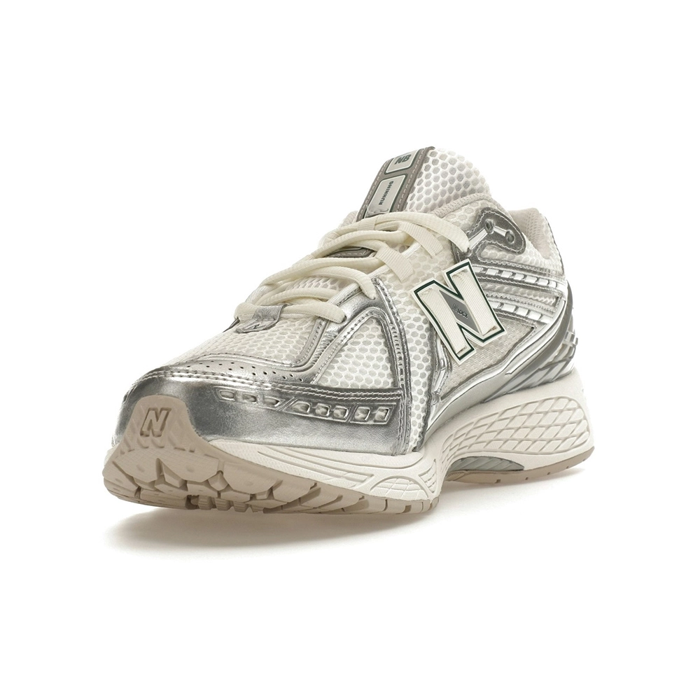 New Balance 1906R Silver Metallic Sea Salt,New Balance 1906,New Balance Shoes