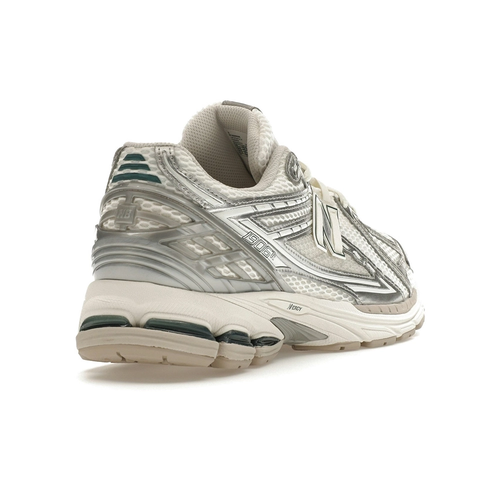 New Balance 1906R Silver Metallic Sea Salt,New Balance 1906,New Balance Shoes