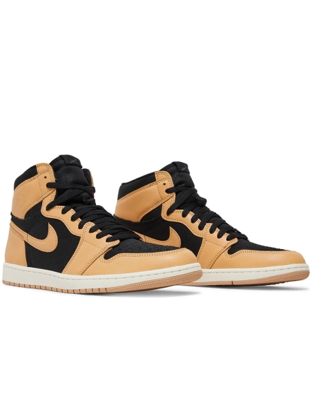 AIR JORDAN 1 RETRO HIGH OG HEIRLOOM 555088 202,AIR JORDAN 1 HIGH,Air Jordan