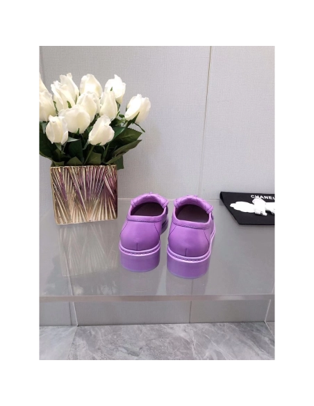 CHANEL CC Leather Loafers,CHANEL SNEAKERS,Other Brand Reps Sneakers