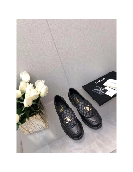 CHANEL CC Leather Loafers,CHANEL SNEAKERS,Other Brand Reps Sneakers