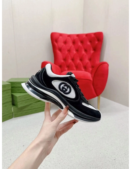 Gucci Run sneaker in black suede,GUCCI SHOES Reps,Other Brand Reps Sneakers