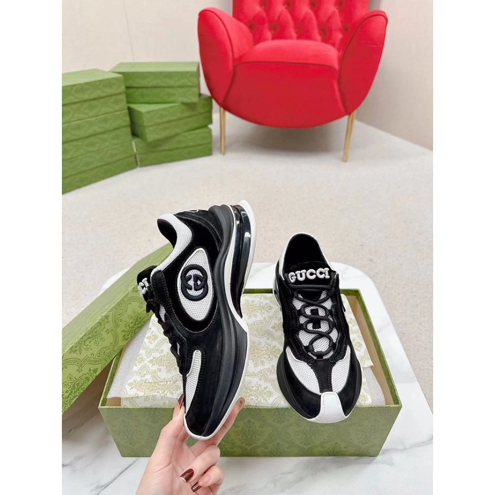 Gucci Run sneaker in black suede,GUCCI SHOES Reps,Other Brand Reps Sneakers