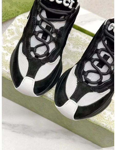 Gucci Run sneaker in black suede,GUCCI SHOES Reps,Other Brand Reps Sneakers