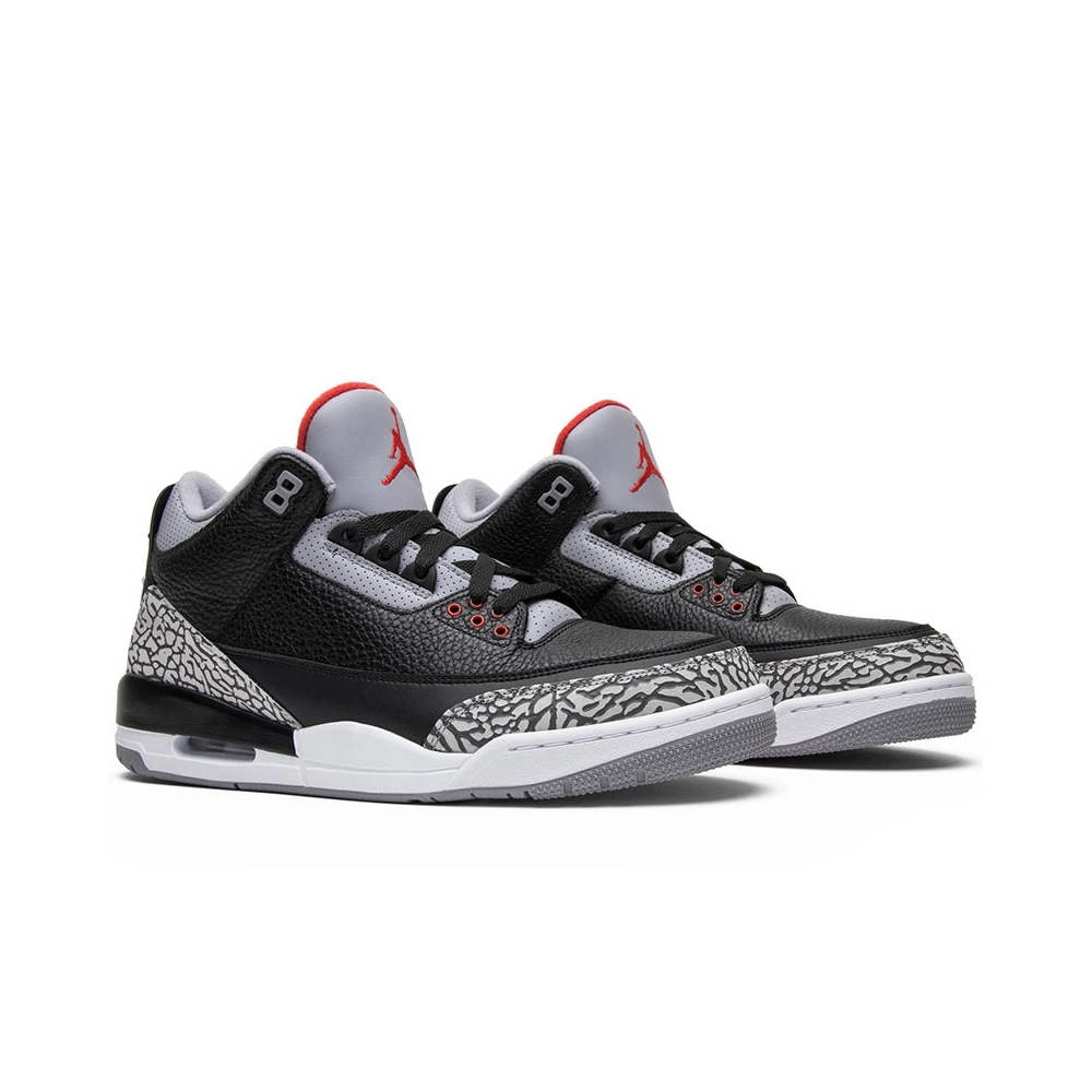 AIR JORDAN 3 RETRO OG BLACK CEMENT 2018 854262 001,AIR JORDAN 3,Air Jordan