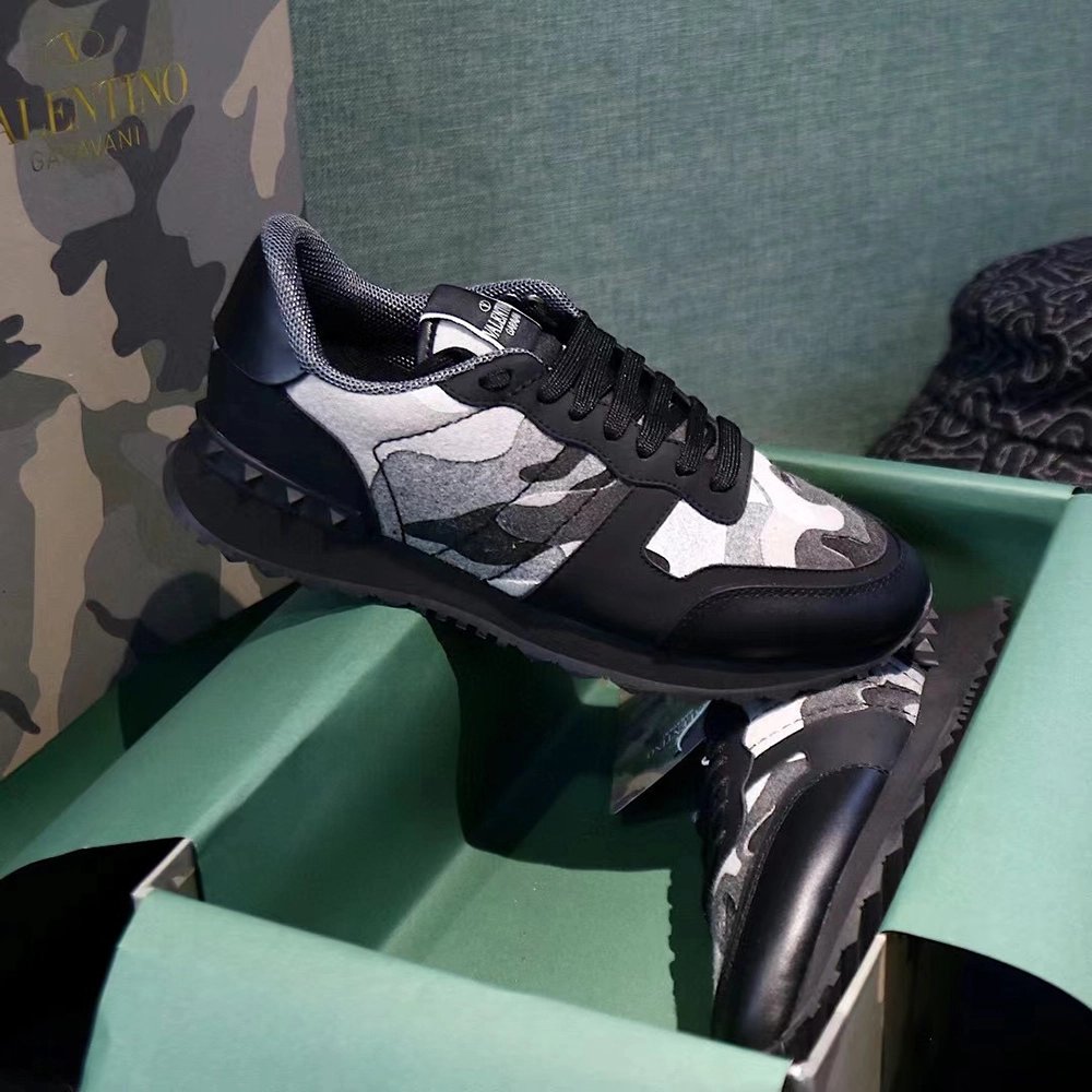 Valentino Garavani Rockrunner Reps Sneakers,VALENTINO,Other Brand Reps Sneakers