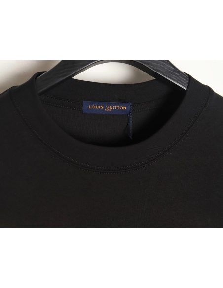 Reps Louis Vuitton short-sleeved T-shirt with large logo TSK1,All order with free shipping Reps Louis Vuitton