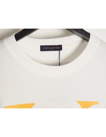Reps Louis Vuitton short-sleeved T-shirt with large logo,All order with free shipping Reps Louis Vuitton