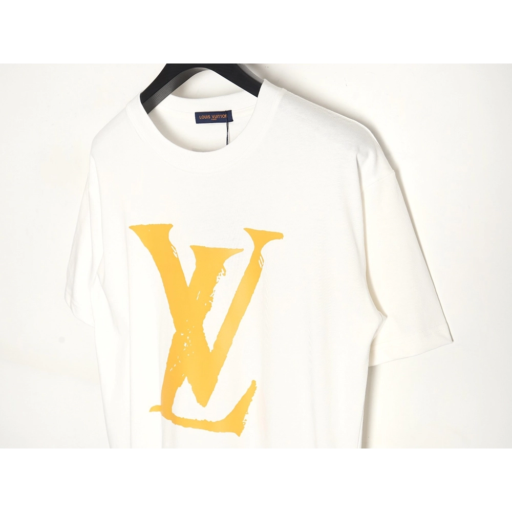 Reps Louis Vuitton short-sleeved T-shirt with large logo,All order with free shipping Reps Louis Vuitton