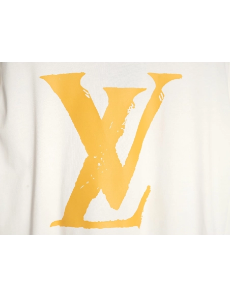 Reps Louis Vuitton short-sleeved T-shirt with large logo,All order with free shipping Reps Louis Vuitton