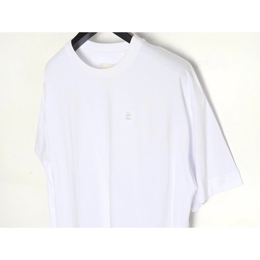 Givenchy 4G Metal Smiley L0go Short Sleeve T-Shirt,All order with free shipping Givenchy