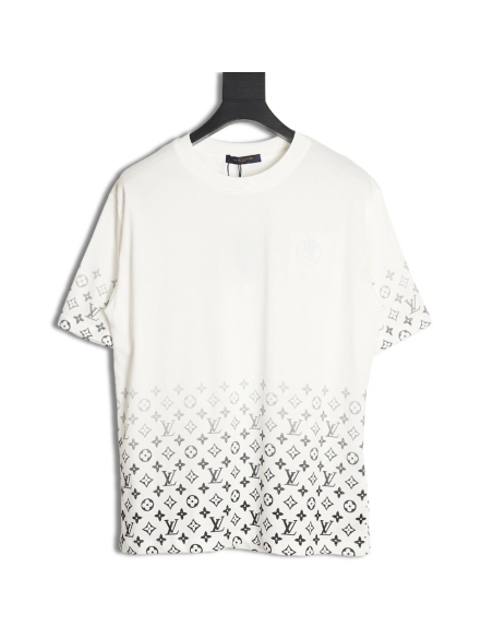 Reps Louis Vuitton Short Sleeve T-Shirt with Gradient Sleeves,All order with free shipping Reps Louis Vuitton