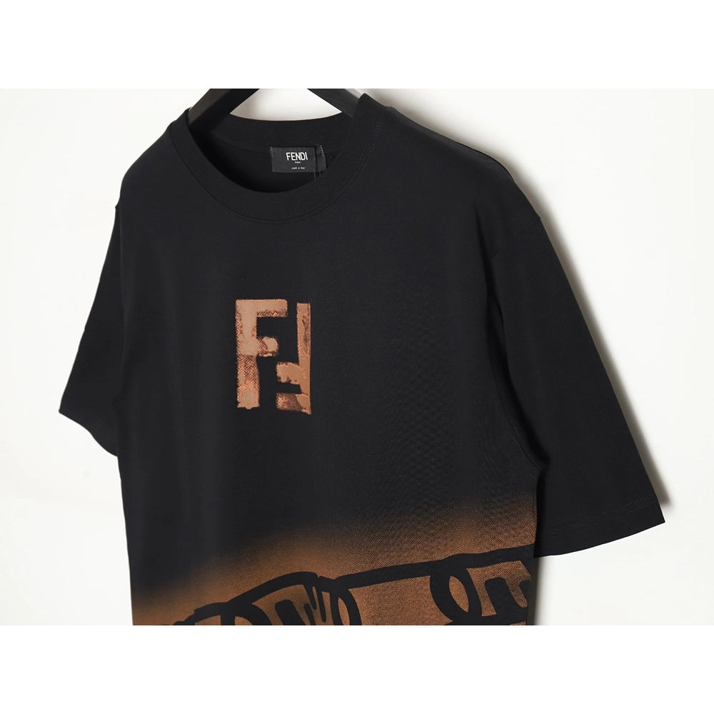 Fendi 24ss double F letter hand-painted gradient short-sleeved T-shirt_TSK1,All order with free shipping Fendi