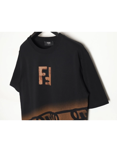 Fendi 24ss double F letter hand-painted gradient short-sleeved T-shirt_TSK1,All order with free shipping Fendi