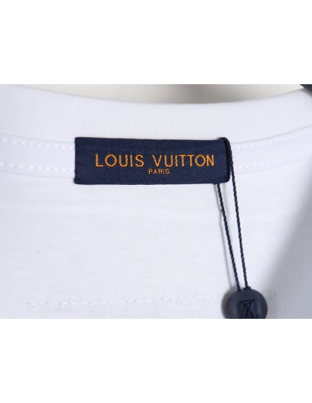 Reps Louis Vuitton LV 24SS Peace Dove Short Sleeve T-Shirt,All order with free shipping Reps Louis Vuitton
