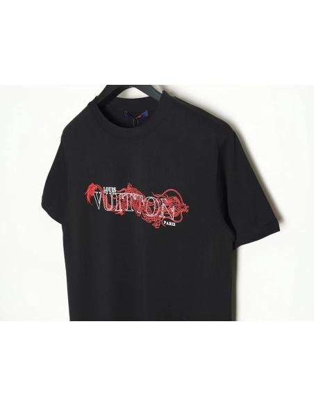 Reps Louis Vuitton Dragon Year Series Tamron Letter Printed Short Sleeve T-shirt TSK1,All order with free shipping Reps Louis Vu