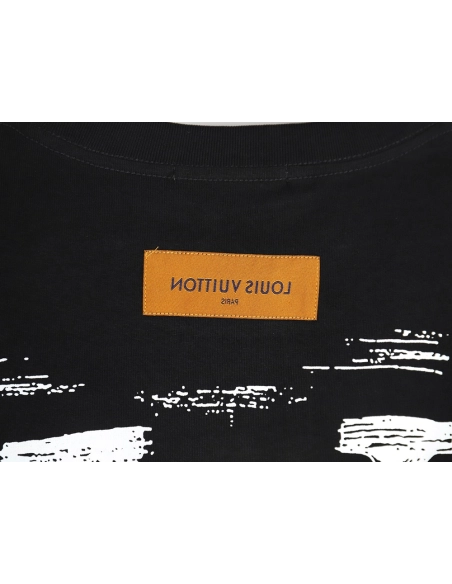 Reps Louis Vuitton 24ss graffiti logo printed short-sleeved T-shirt,All order with free shipping Reps Louis Vuitton