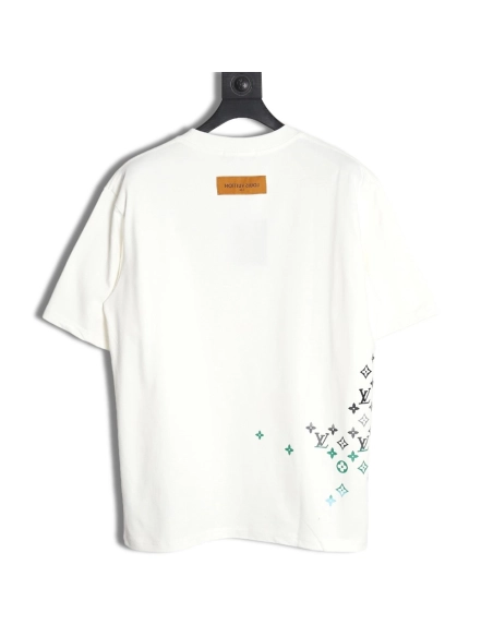 Reps Louis Vuitton 24ss presbyopic gradient digital direct spray short-sleeved T-shirt,All order with free shipping Reps Louis V