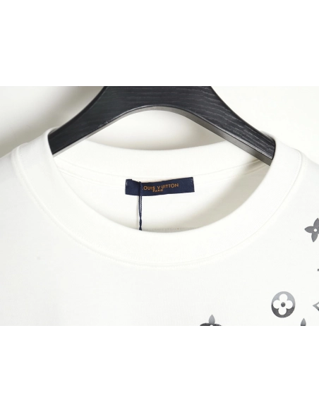 Reps Louis Vuitton 24ss presbyopic gradient digital direct spray short-sleeved T-shirt,All order with free shipping Reps Louis V
