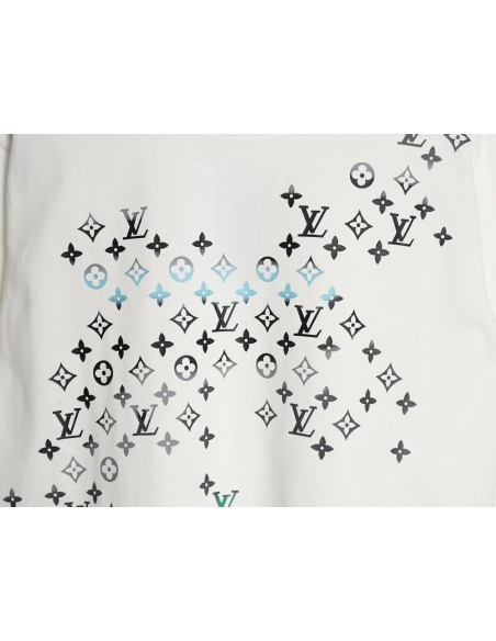 Reps Louis Vuitton 24ss presbyopic gradient digital direct spray short-sleeved T-shirt,All order with free shipping Reps Louis V