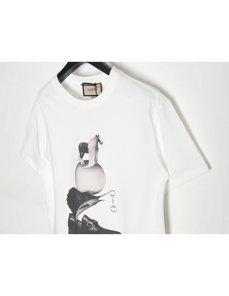 Reps Gucci classic letter LOGO horse head shoes print T-shirt,All order with free shipping Reps Gucci