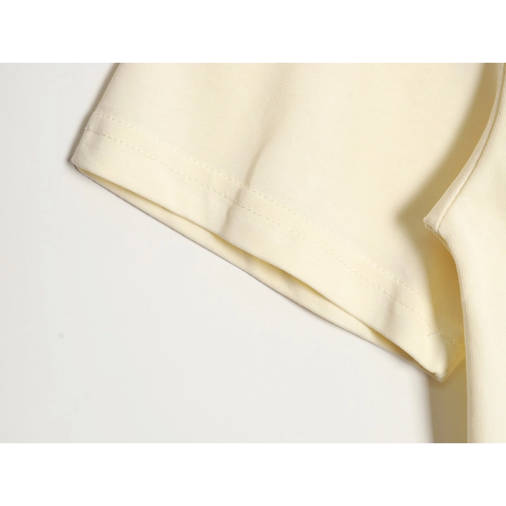 Reps Gucci early spring new rivet logo round neck t-shirt,All order with free shipping Reps Gucci