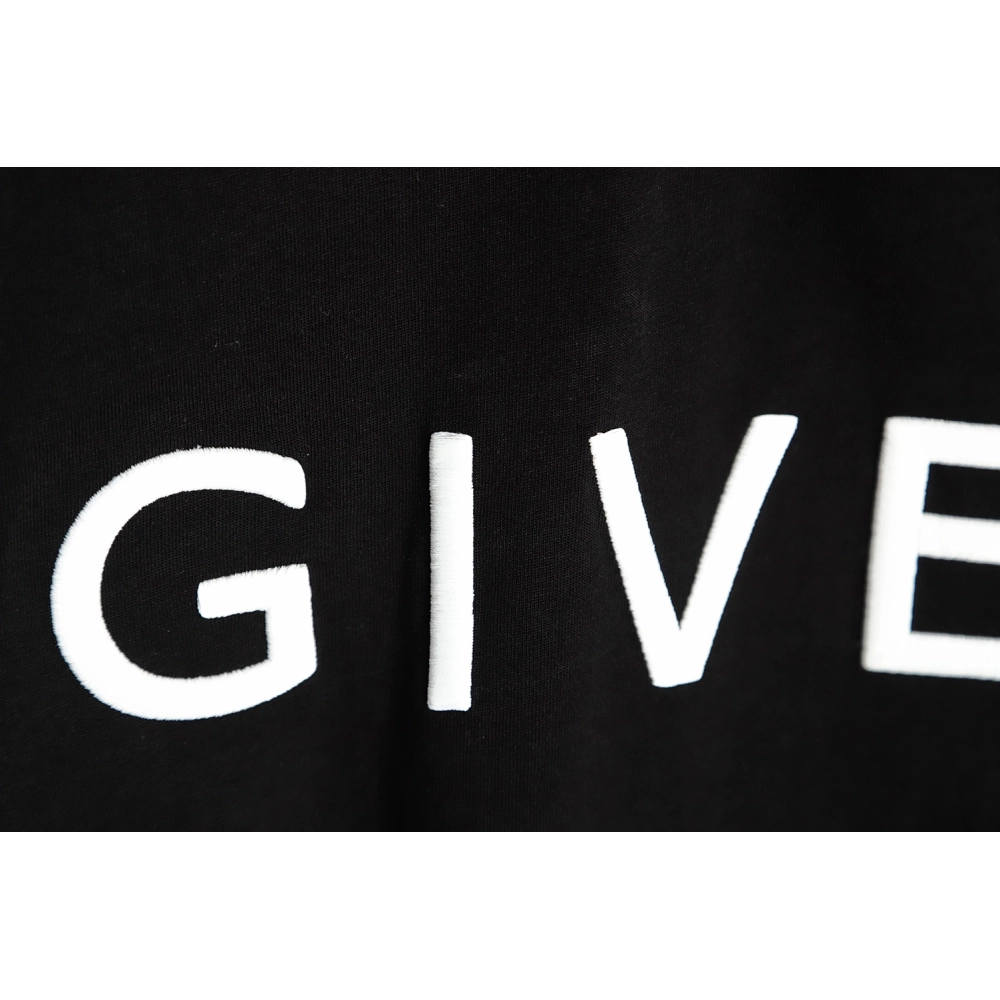 Givenchy 22SS four-square letter logo embroidery short-sleeved T-shirt,All order with free shipping Givenchy