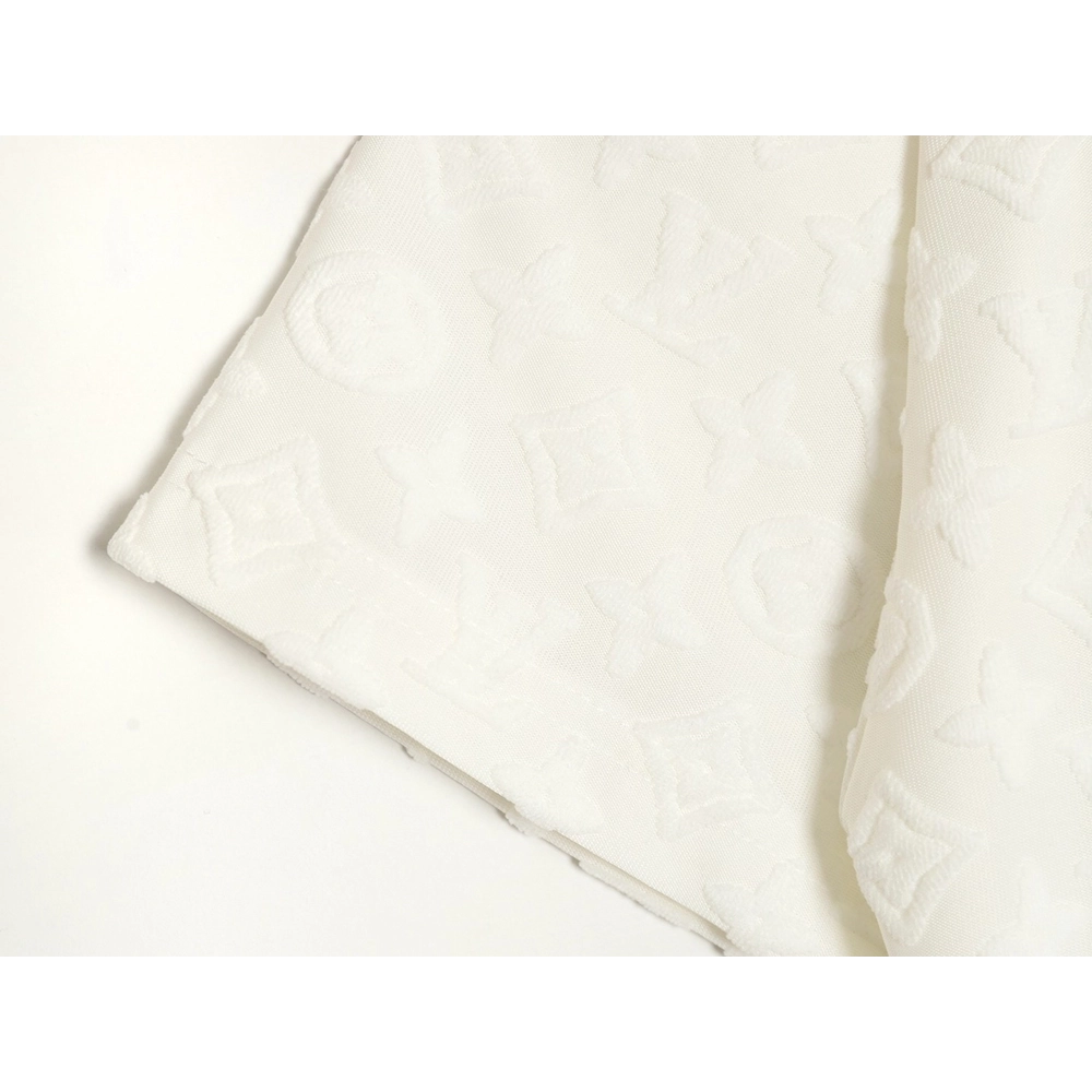 Reps Louis Vuitton 24ss full print monogram embossed T-shirt,All order with free shipping Reps Louis Vuitton