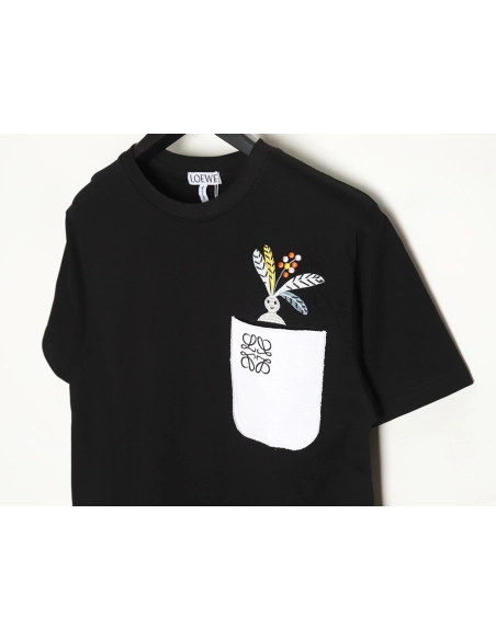 Loewe SunaFujita 24ss Mandrake embroidered pocket short-sleeved T-shirt TSK1,All order with free shipping Loewe