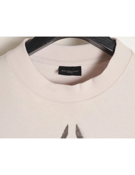 Balenciaga totem hand-painted graffiti short-sleeved T-shirt,All order with free shipping Balenciaga
