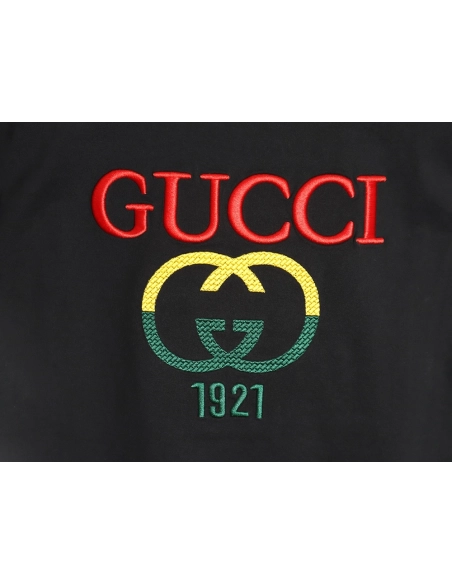 Reps Gucci colorblock double G embroidered logo short-sleeved T-shirt TSK1,All order with free shipping Reps Gucci