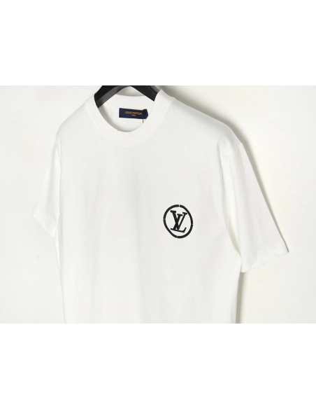 Reps Louis Vuitton Embroidered Beaded Short Sleeve T-Shirt,All order with free shipping Reps Louis Vuitton