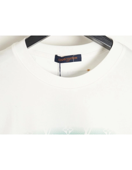 Reps Louis Vuitton square green full print short-sleeved T-shirt TSK1,All order with free shipping Reps Louis Vuitton