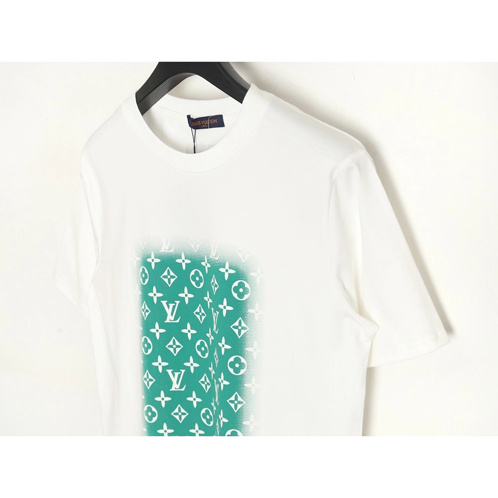 Reps Louis Vuitton square green full print short-sleeved T-shirt TSK1,All order with free shipping Reps Louis Vuitton