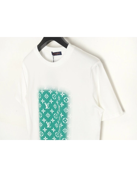 Reps Louis Vuitton square green full print short-sleeved T-shirt TSK1,All order with free shipping Reps Louis Vuitton