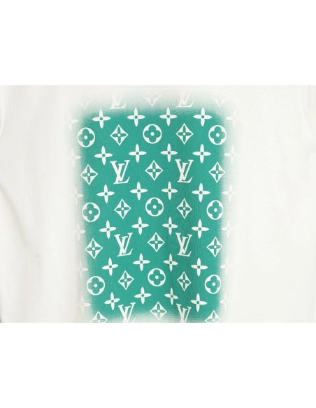 Reps Louis Vuitton square green full print short-sleeved T-shirt TSK1,All order with free shipping Reps Louis Vuitton