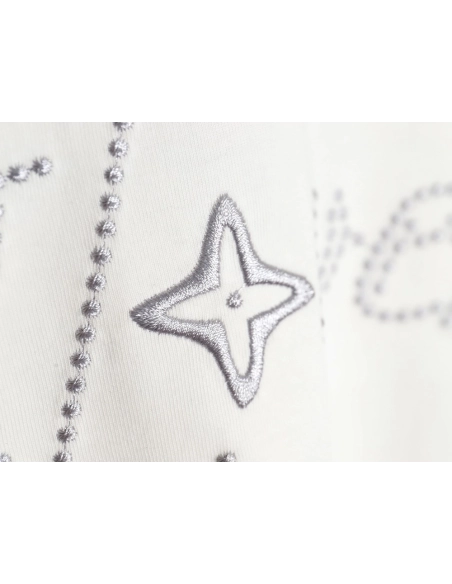 Reps Louis Vuitton short-sleeved T-shirt with lettering embroidery,All order with free shipping Reps Louis Vuitton