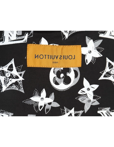 Reps Louis Vuitton all over print shadow short sleeve T-shirt,All order with free shipping Reps Louis Vuitton