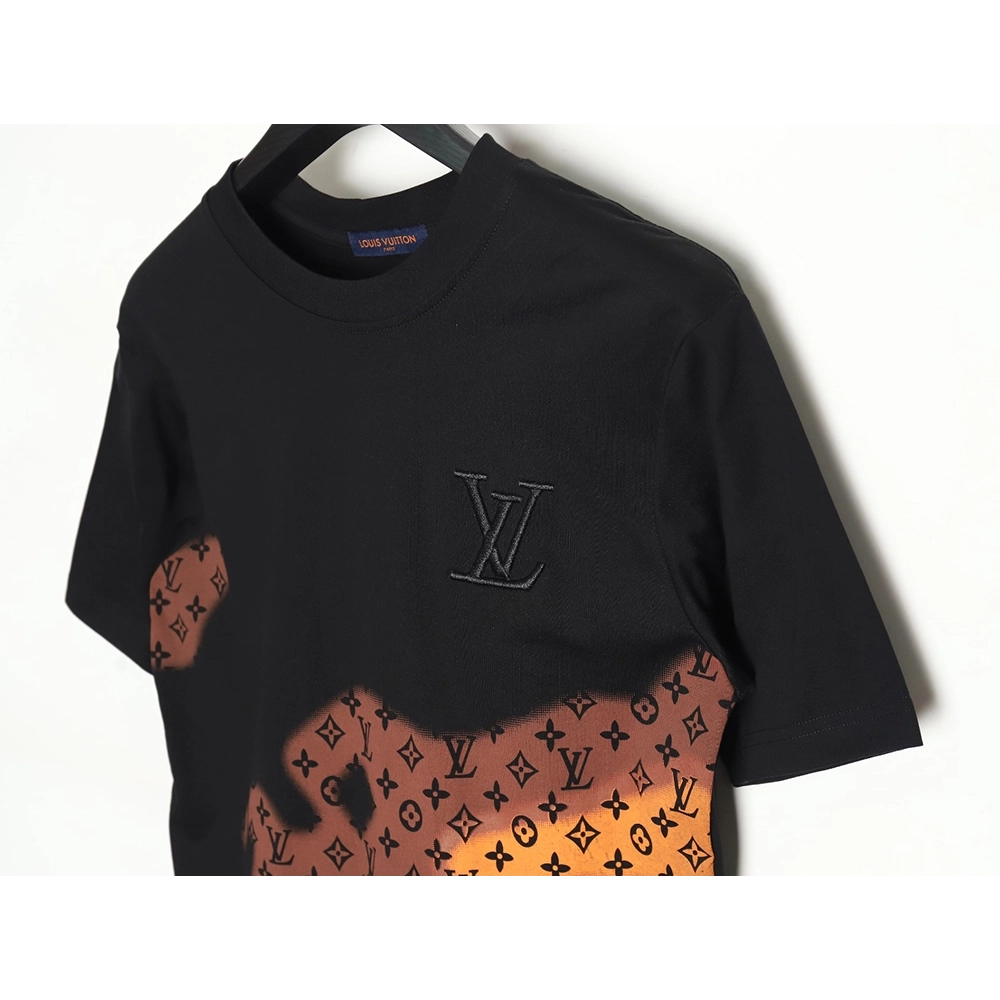Reps Louis Vuitton monogram gradient embroidered short-sleeved T-shirt,All order with free shipping Reps Louis Vuitton