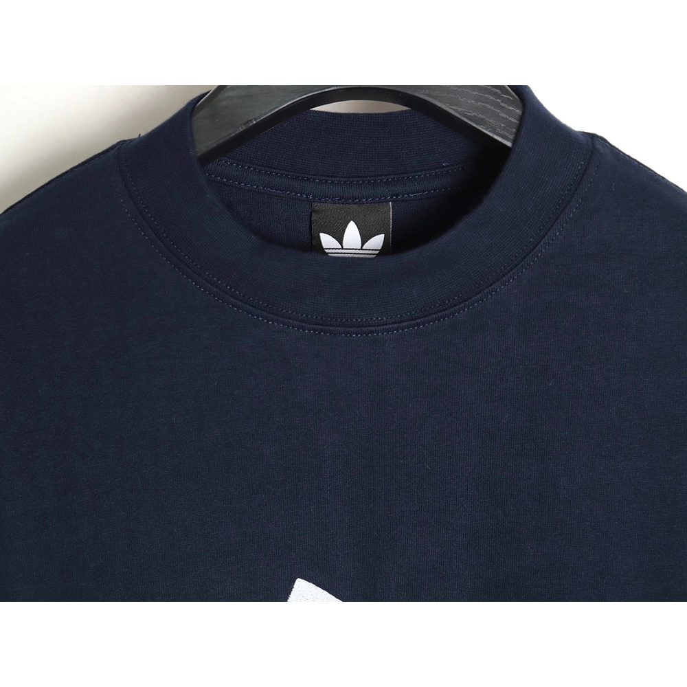 Balenciaga x Adidas reversible logo embroidered short-sleeved T-shirt,All order with free shipping Balenciaga