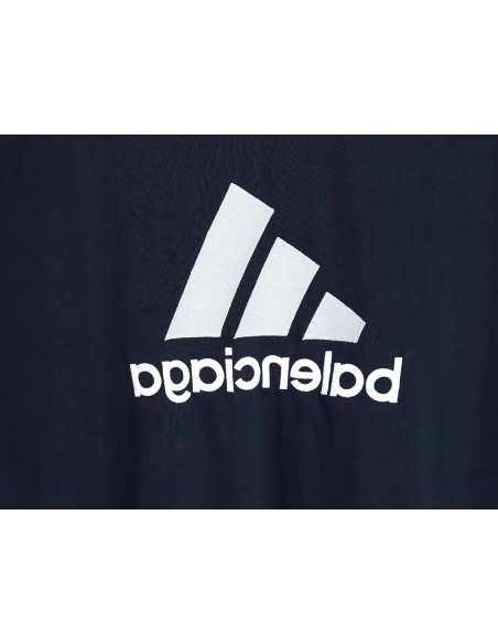 Balenciaga x Adidas reversible logo embroidered short-sleeved T-shirt,All order with free shipping Balenciaga