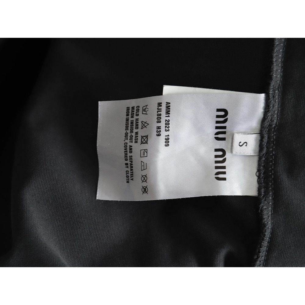 Miu Miu long-sleeved T-shirt with alphabet patchwork TSK1,All order with free shipping Miu Miu